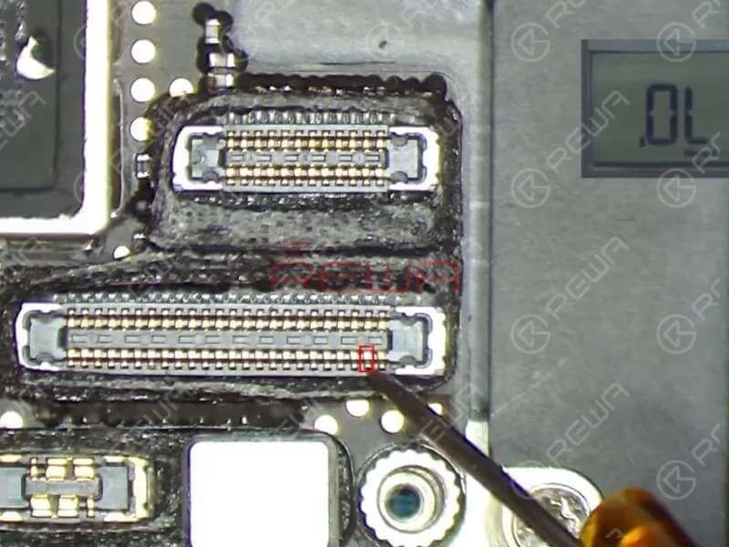 How To Fix iPhone 8 Plus Black Screen/No Display