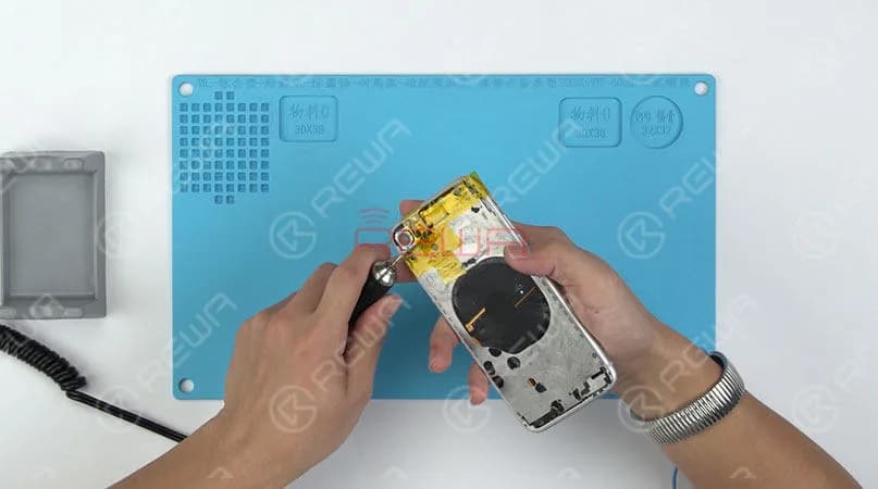 iPhone 8/8P/X Back Glass Refurbishing