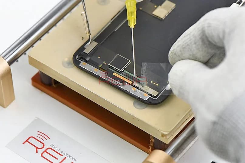 iPhone X Broken Glass Screen Refurbishing