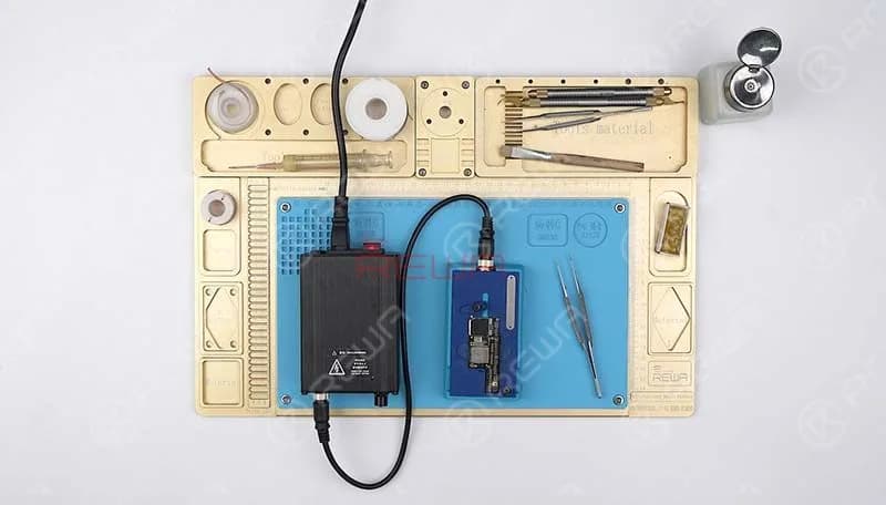 detach the motherboard from the platform after cool down