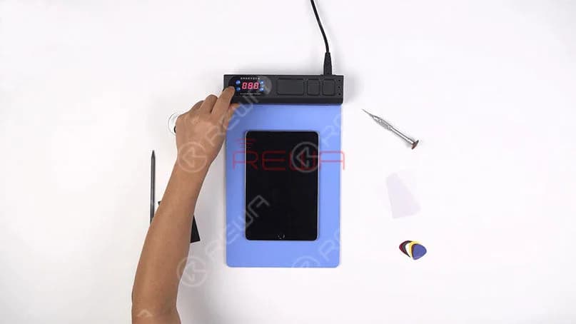 Time Saving Repair Kit - Pre-heating Pad for Screen/Battery Replacement