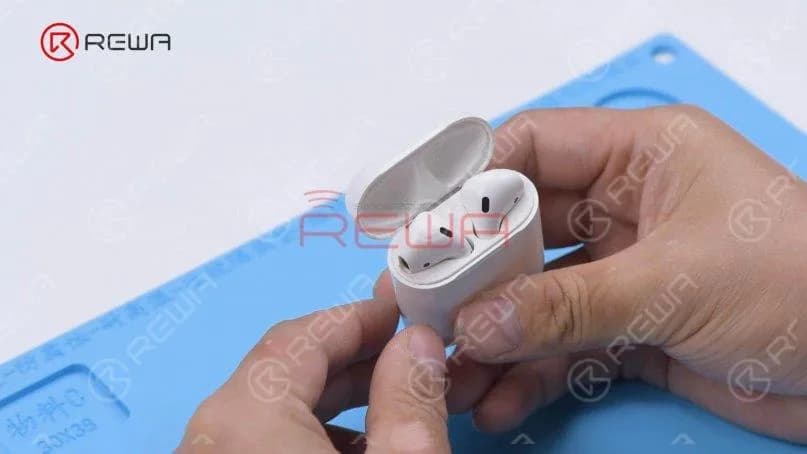 AirPods Battery Replacement