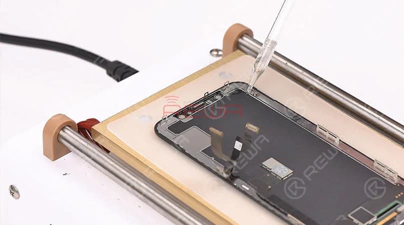 iPhone X/XS/XS Max Screen Refurbishing With Original Bezel Saved