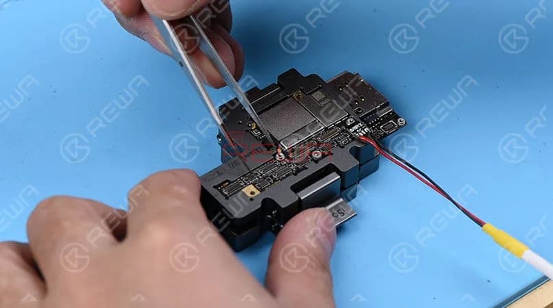 iPhone X/XS/XS Max Water Damage Troubleshooting