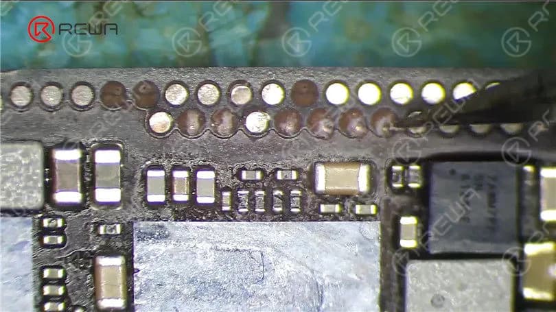 Innovative Way to Repair Motherboard Missing Pads - REFOX Soldering Lug
