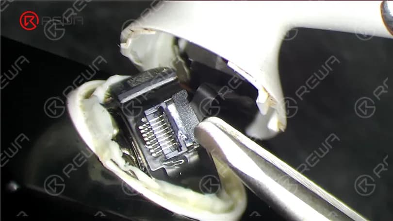AirPods Pro Battery Replacement - Draining Too Fast Problem