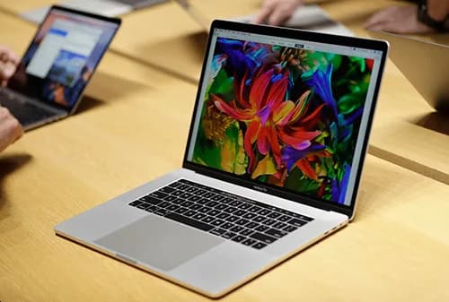 MacBook Battery Expansion: Causes & Solutions