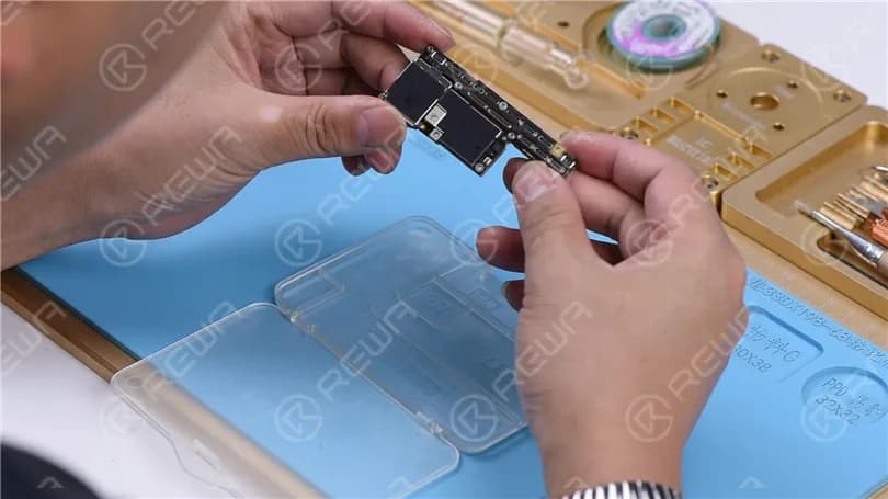 How to Fix iPhone X Stuck On Apple Logo/iTunes Error 4014