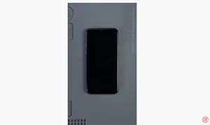 Apply a Screen Protector Perfectly without Bubbles or Dust