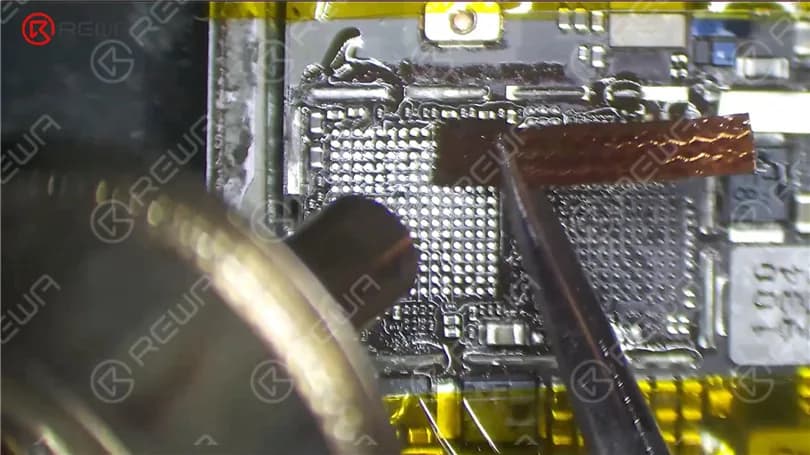 How to Fix iPad Touch Jumping/Glitching - Touch IC Replacement