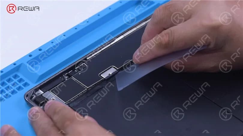 How to Fix iPad Touch Jumping/Glitching - Touch IC Replacement