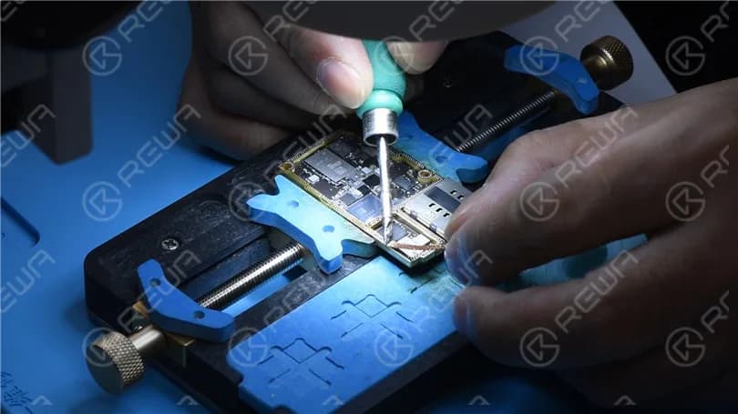 Comment réparer l'iPhone 11 qui ne s'allume pas avec un courant important