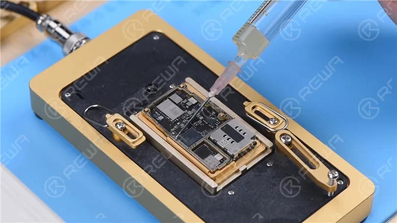 Comment réparer l'iPhone 11 qui ne s'allume pas avec un courant important