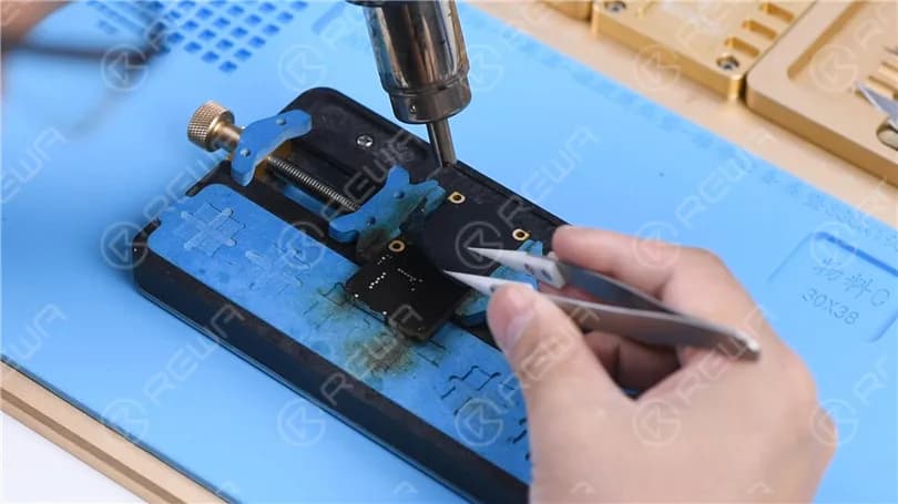 Comment réparer l'iPhone 11 qui ne s'allume pas avec un courant important