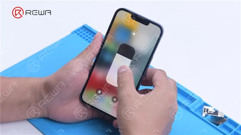 iPhone 13 Face ID funktioniert nicht und wichtige Display-Meldung nach Austausch des Bildschirms beheben