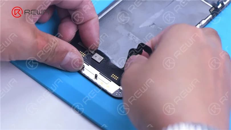 iPhone 13 Face ID funktioniert nicht und wichtige Display-Meldung nach Austausch des Bildschirms beheben