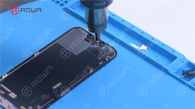 iPhone 13 Face ID funktioniert nicht und wichtige Display-Meldung nach Austausch des Bildschirms beheben