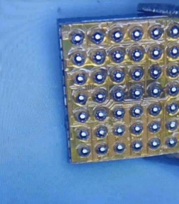 Reballing von Lotkugeln