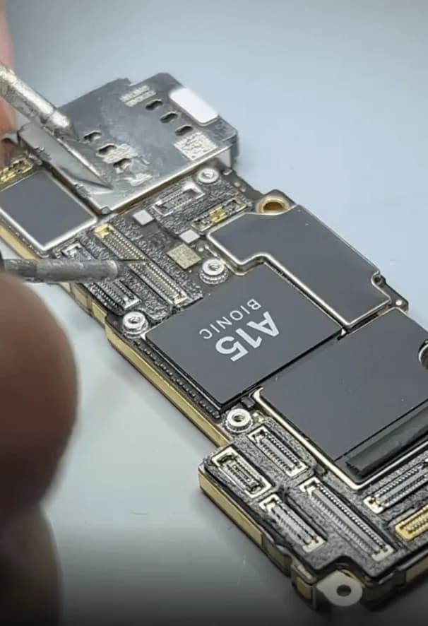 iphone 13 pro Hauptplatine
