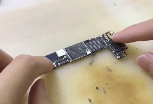iphone 12 Hauptplatine