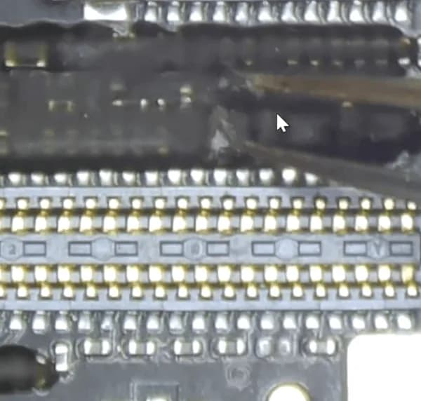 remove iphone 7 black glue