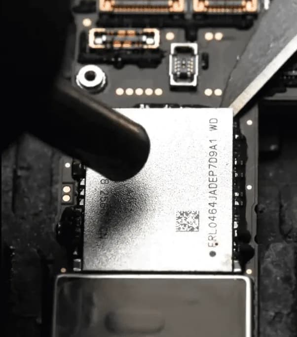 heat iphone 12 pro chip