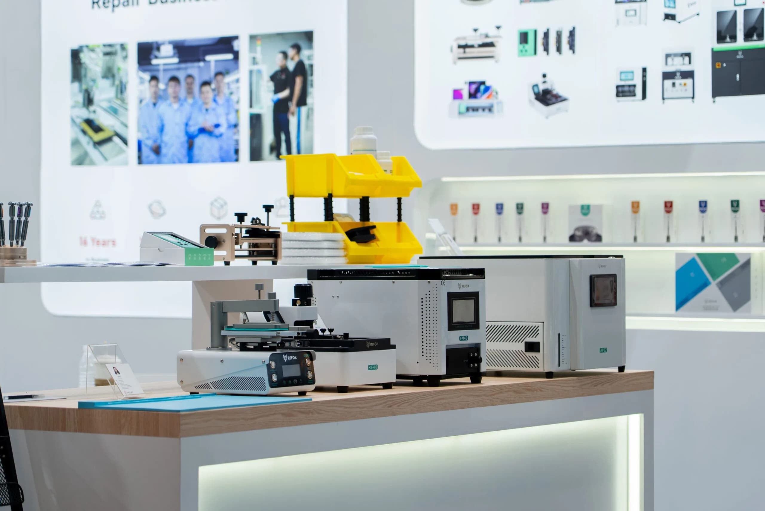 showing refox products at global sources mobile electronics show