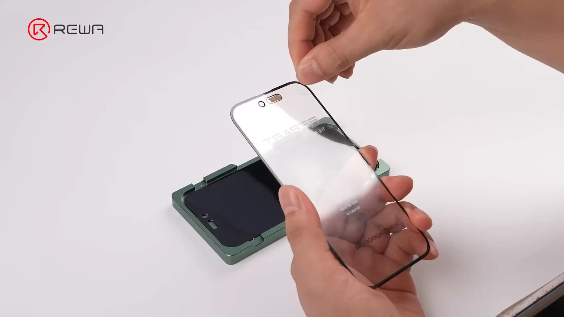 remove protective glass from glass