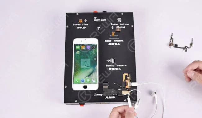 Tap “Voices&Memos” icon and enter into record mode. Insert the earphone into the audio jack. Play the recording and adjust the volume by the volume up/down keys on the earphone.