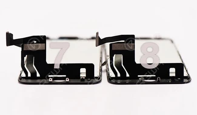 iPhone 8 Screen VS iPhone 7 Screen Hands On Comparison