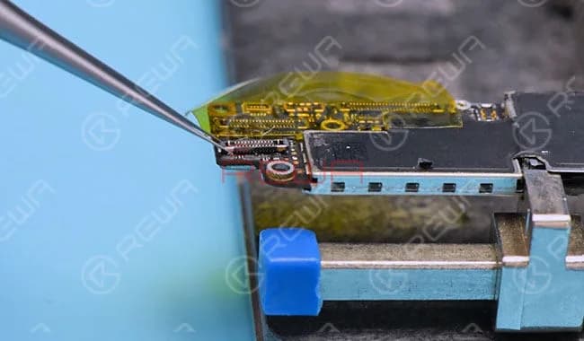How To Fix iPhone 8 Stuck on Apple Logo
