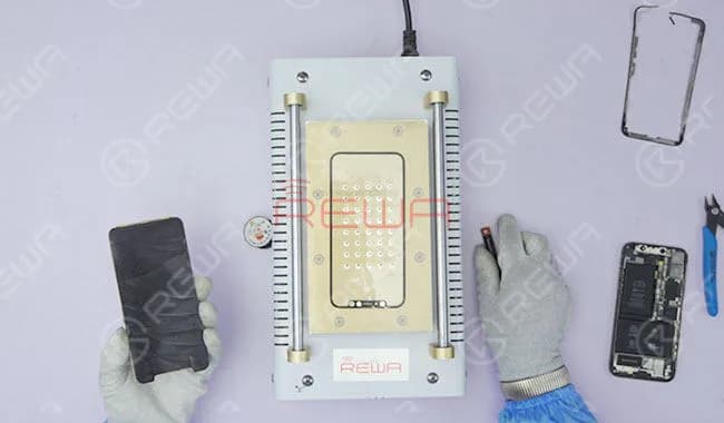 iPhone X Screen Refurbishing