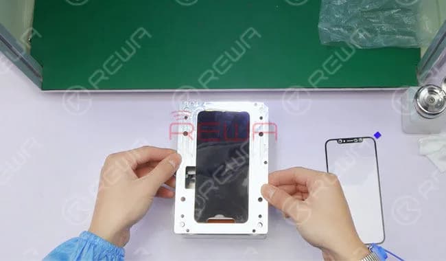 iPhone X Screen Refurbishing