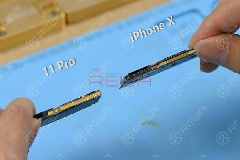 Compared with iPhone X series, iPhone 11 Pro’s motherboard is smaller with a much denser component array. It is also thicker. There are layers of graphite thermal transfer material on the backside. It can dissipate heat generated from the motherboard efficiently.