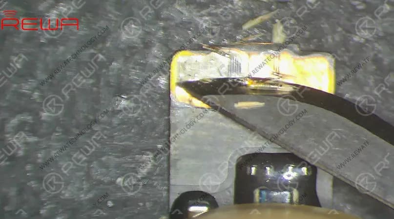 Heat with the Helical Wind Hot Air Gun for 5 seconds. Scrape off the insulating coating and then wires on the upper layer with Sculpture Knife. Clean with PCB Cleaner soaked cotton ball afterwards.