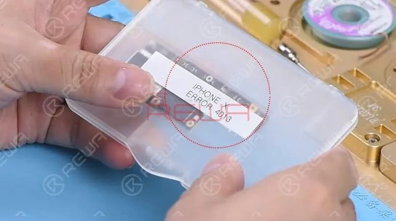 Un raro caso di iPhone X bloccato sul logo Apple (errore iTunes 4013)