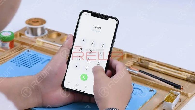 Composez *#06# et l'IMEI n'est pas visible.