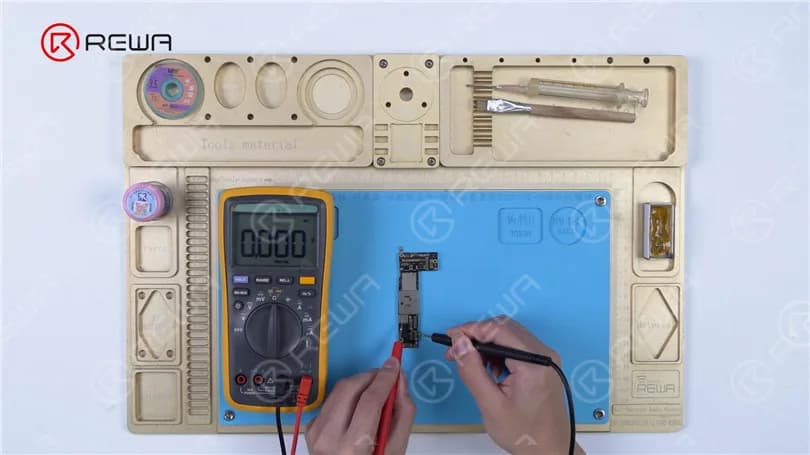Fix iPhone 12 Won't Turn On By Infrared Thermal Imaging Camera
