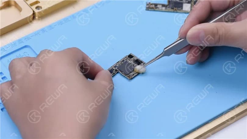 Fix iPhone XS No Service