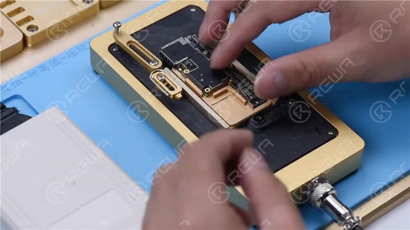 Fix iPhone XS No Service