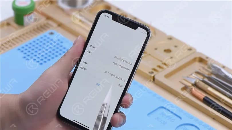 Fix iPhone XS No Service