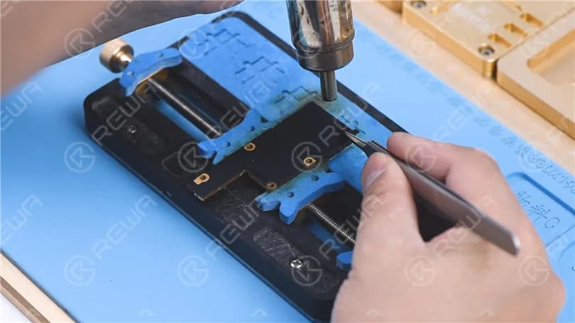 How to replace the SIM card reader of iPhone X?