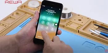 iPhone 7 Rear Camera Keeps Shaking – Logic Board Repair