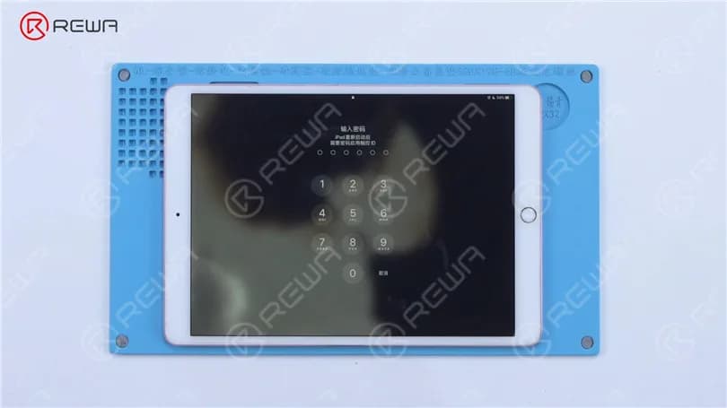 How to Fix an iPad Pro that Won't Turn On - Short Circuit Detected by Rosin Dispenser
