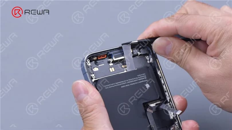 iPhone 13 Pro Teardown