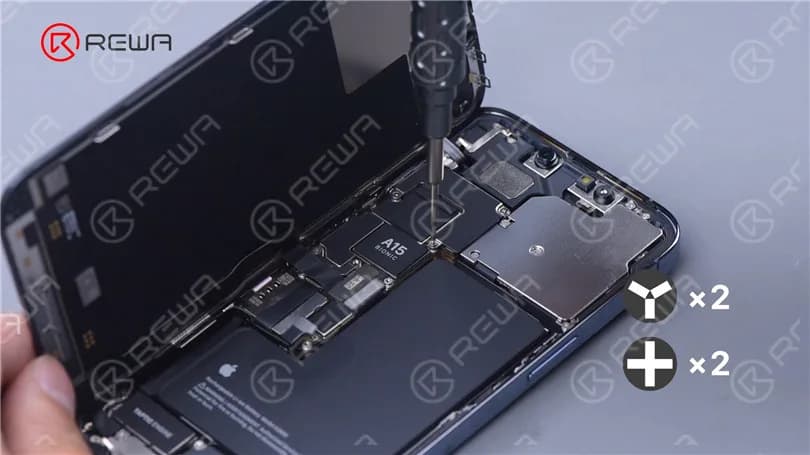 iPhone 13 Pro Teardown