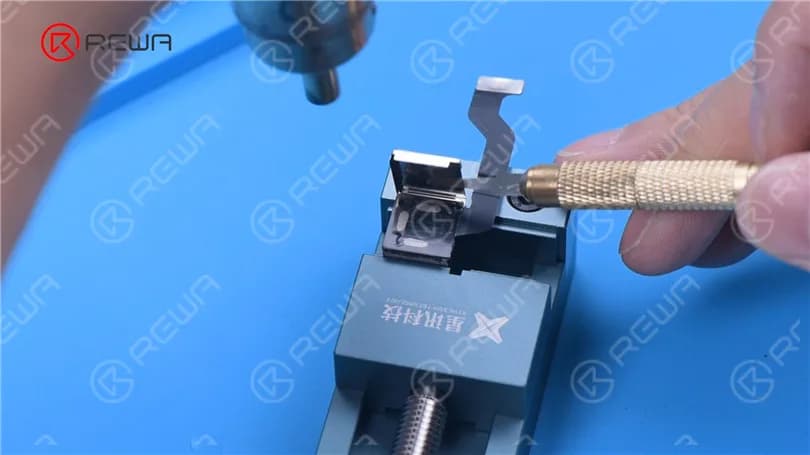 Keep heating with Hot Air Gun
