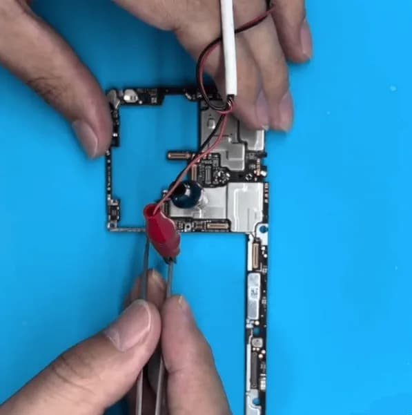 connect huawei mate x2 with dc power supply
