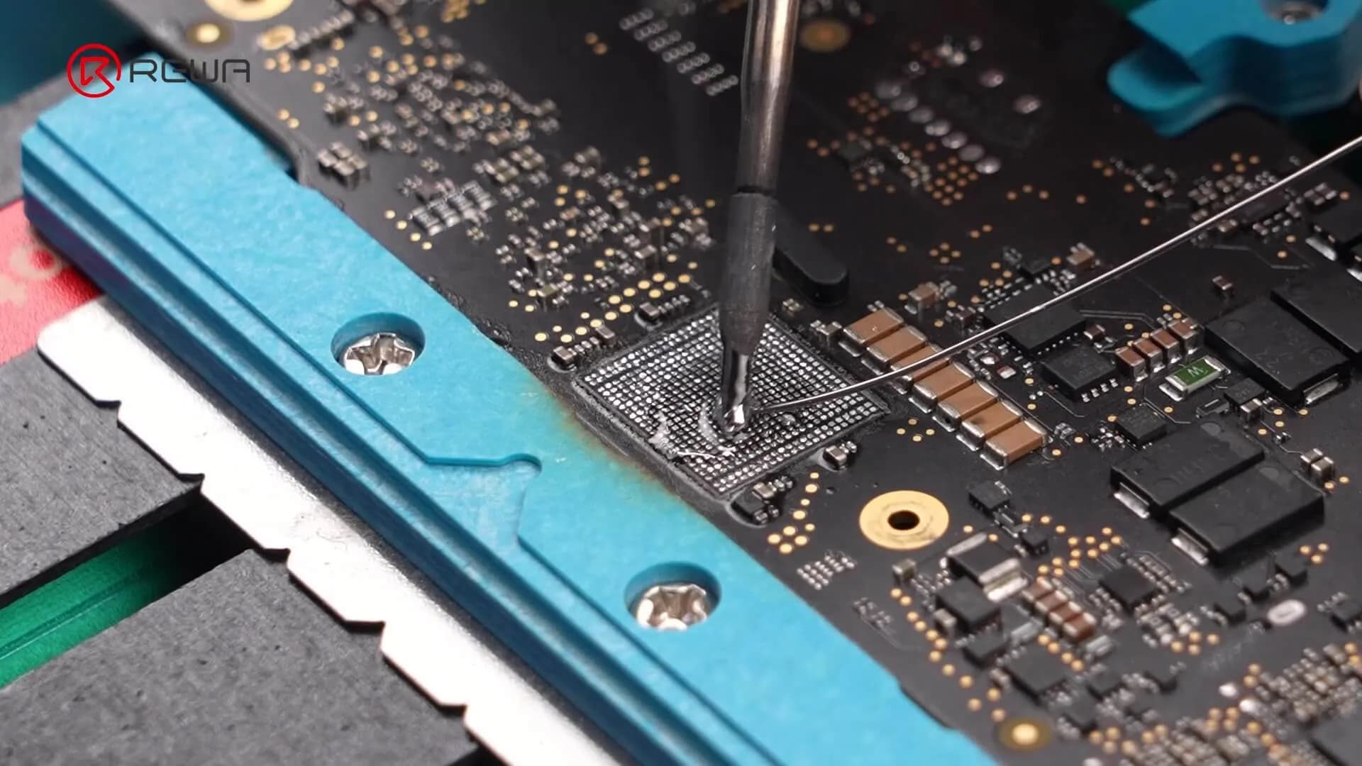 Apply flux and medium-temperature solder
